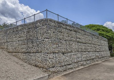 17-Mile-Rocks-Park-gabion-wall_ground-02