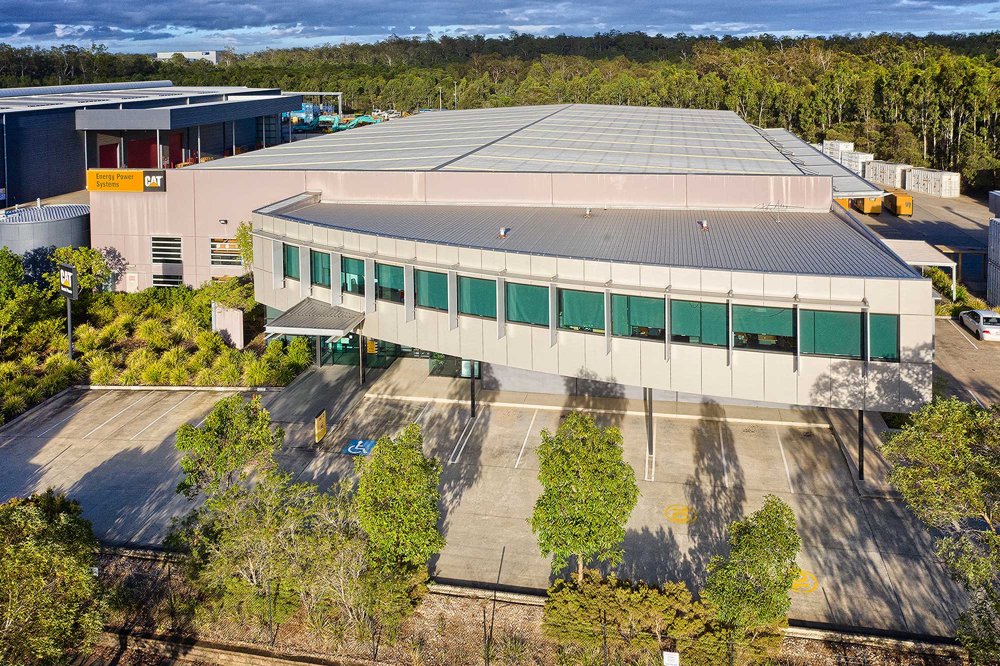 Drone Photography at Larapinta - Capturing a large format industrial building at 28m above the ground Drone Photography at Larapinta - Capturing a large format industrial building at 28m above the ground