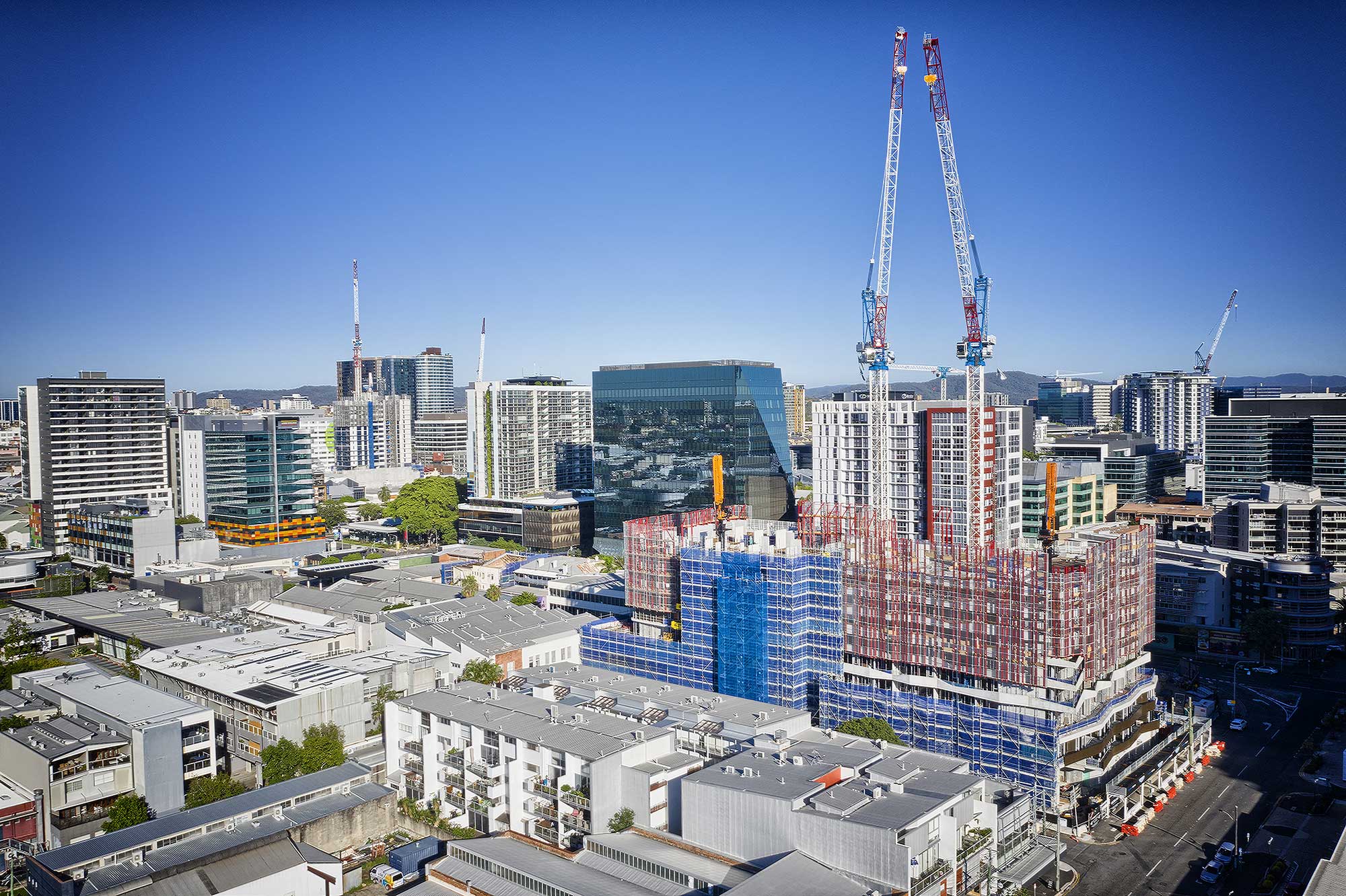 40 metres above the ground - drone photography of John Wardel Architects building on Ann St Brisbane 40 metres above the ground - drone photography of John Wardel Architects building on Ann St Brisbane