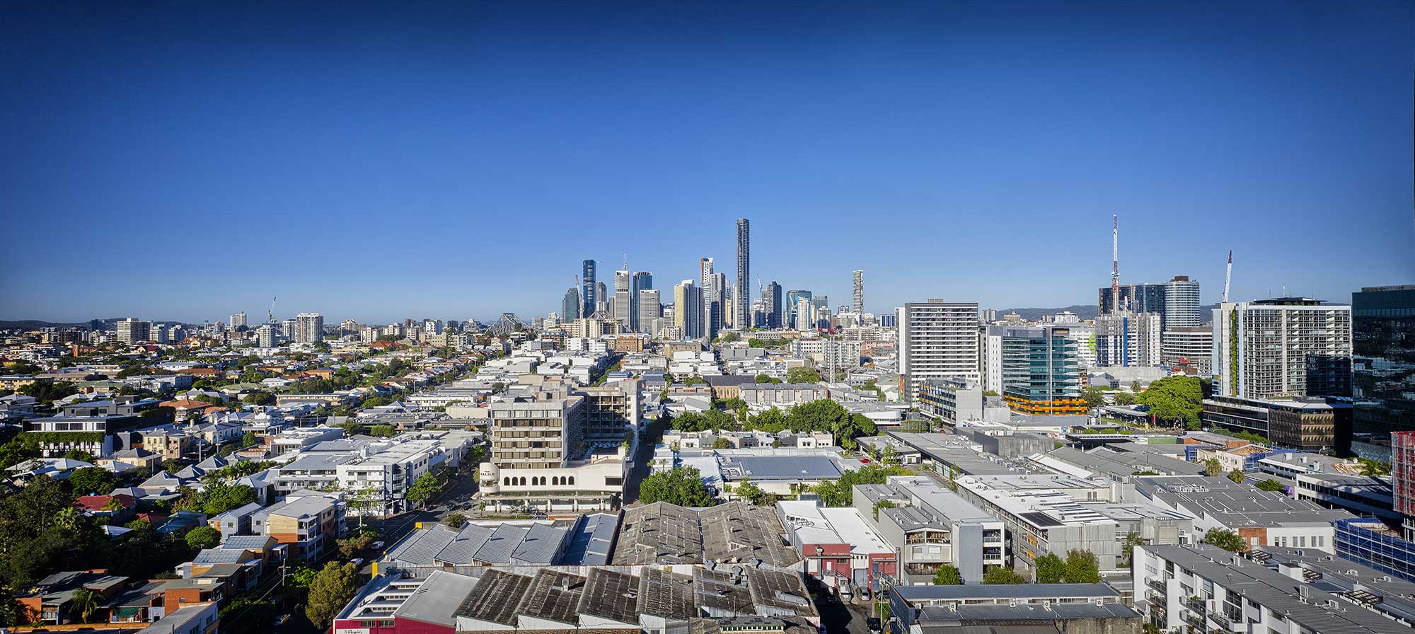 40 metres above the ground - drone photography looking towards Brisbane CBD